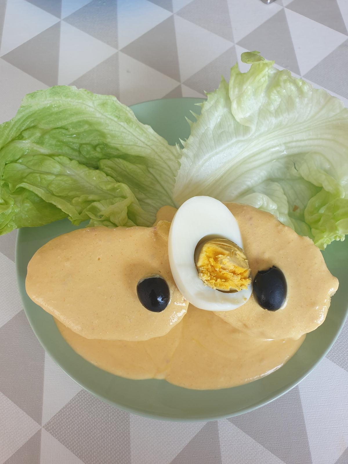 PAPA A LA HUANCAINA- POTATOES WITH HUANCAINA SAUCE - KROMPIR Z OMAKO H | El Merkadito